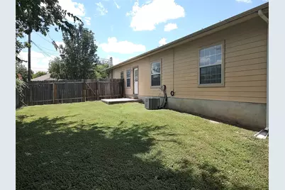 2206 S Bagdad Road #B, Leander, TX 78641 - Photo 13