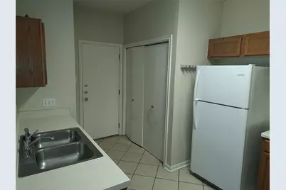 2206 S Bagdad Road #B, Leander, TX 78641 - Photo 5