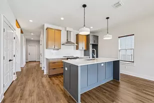 418 Stagecoach Trail, San Marcos, TX 78666 - Photo 3