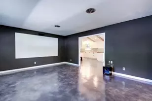 5701 Westminster Dr, Austin, TX 78723 - Photo 13