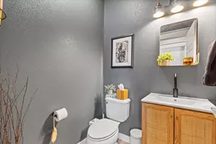 3014 Neal St, Austin, TX 78702 - Photo 29