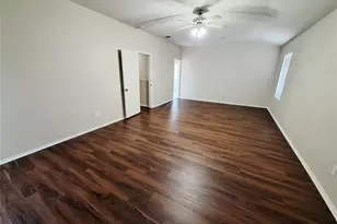 407 W South St, Leander, TX 78641 - Photo 19
