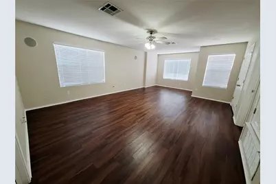 407 W South Street, Leander, TX 78641 - Photo 17