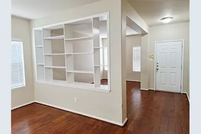 407 W South Street, Leander, TX 78641 - Photo 3