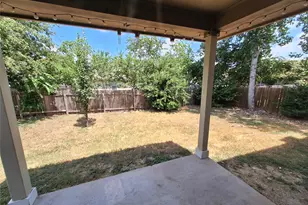 407 W South St, Leander, TX 78641 - Photo 25