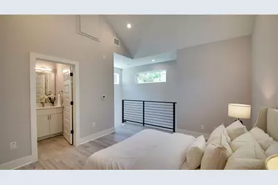 7204 Meador Avenue #3, Austin, TX 78752 - Photo 17