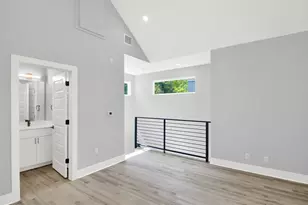 7204 Meador Ave, Austin, TX 78752 - Photo 7