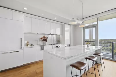 44 East Avenue #1811, Austin, TX 78701 - Photo 9