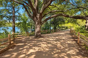44 East Ave, Austin, TX 78701 - Photo 37