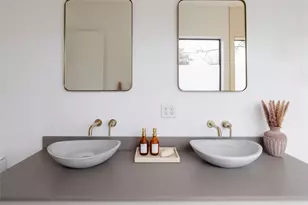 1706 Brassie St, Austin, TX 78741 - Photo 19