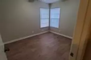 8211 Burrell Dr, Austin, TX 78757 - Photo 25