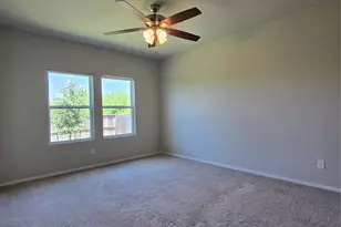 124 Edward R Gaytan St, San Marcos, TX 78666 - Photo 15