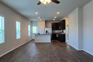 124 Edward R Gaytan St, San Marcos, TX 78666 - Photo 5