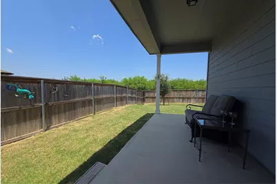 124 Edward R Gaytan Street, San Marcos, TX 78666 - Photo 9