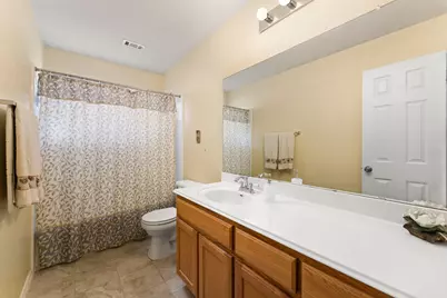 810 Hilltop Drive, Leander, TX 78641 - Photo 7