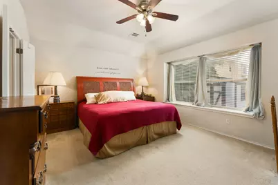 810 Hilltop Drive, Leander, TX 78641 - Photo 5