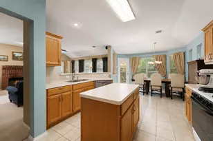810 Hilltop Dr, Leander, TX 78641 - Photo 17