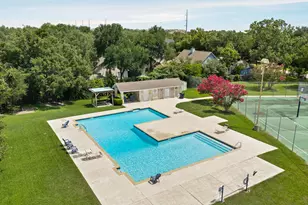 810 Hilltop Dr, Leander, TX 78641 - Photo 27