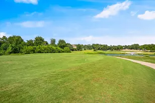 3300 Forest Creek Dr, Round Rock, TX 78664 - Photo 17