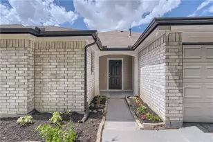 102 Evergreen Cir, Georgetown, TX 78626 - Photo 5