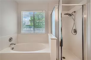 102 Evergreen Cir, Georgetown, TX 78626 - Photo 23