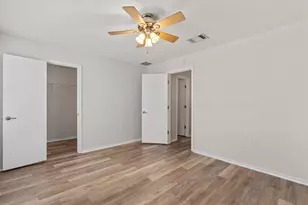 5825 Silver Screen Dr, Austin, TX 78747 - Photo 23