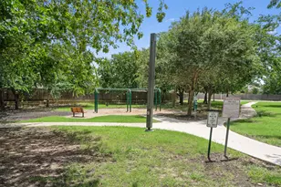 5825 Silver Screen Dr, Austin, TX 78747 - Photo 37