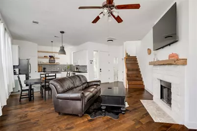 1802 Village Oak Court, Austin, TX 78704 - Photo 7