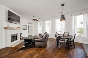 1802 Village Oak Ct, Austin, TX 78704 - Photo 13