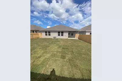 820 Nodding Nixie, Seguin, TX 78155 - Photo 3