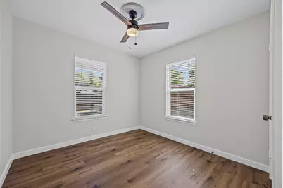 6211 Palm Circle, Austin, TX 78741 - Photo 15