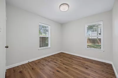 6211 Palm Circle, Austin, TX 78741 - Photo 17