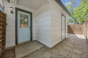 6211 Palm Cir, Austin, TX 78741 - Photo 21