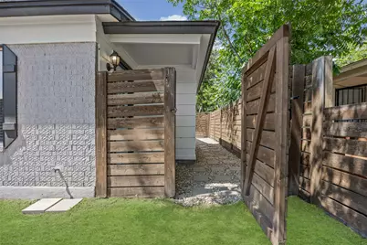 6211 Palm Circle, Austin, TX 78741 - Photo 19