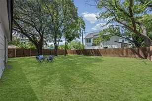 6211 Palm Cir, Austin, TX 78741 - Photo 21
