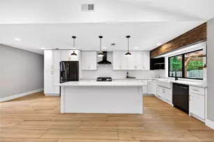 6703 Danwood Dr, Austin, TX 78759 - Photo 7