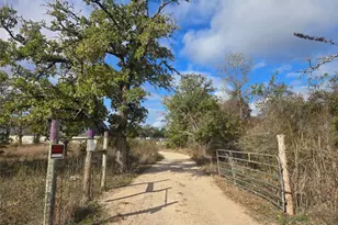 128 Red Fox Ln, Bastrop, TX 78602 - Photo 1