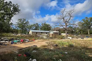 128 Red Fox Ln, Bastrop, TX 78602 - Photo 5