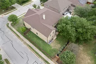 101 Breakaway Rd, Cedar Park, TX 78613 - Photo 33