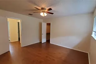 8810 Clearbrook Trail, Austin, TX 78729 - Photo 5