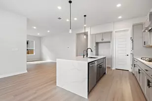 608 Leeland Dr, Liberty Hill, TX 78642 - Photo 21