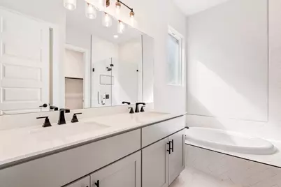 608 Leeland Drive, Liberty Hill, TX 78642 - Photo 25