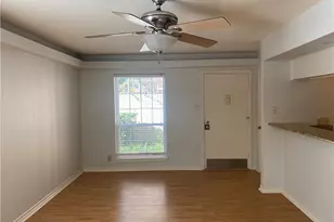 7920 Rockwood Ln, Austin, TX 78757 - Photo 3