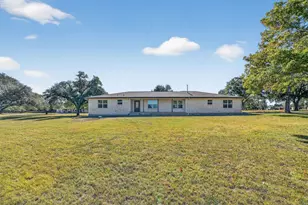 313 Starview Dr, Georgetown, TX 78628 - Photo 3