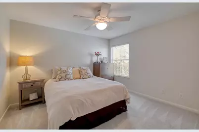 8221 Fern Bluff Avenue, Round Rock, TX 78681 - Photo 23