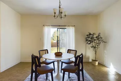 12013 Oaklynn Court, Manor, TX 78653 - Photo 11