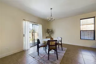 12013 Oaklynn Ct, Manor, TX 78653 - Photo 7