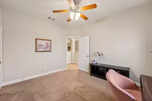 2210 Onion Creek Pkwy, Austin, TX 78747 - Photo 27