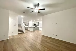 433 Sebring Cir, Hutto, TX 78634 - Photo 3