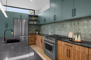 219 Lessin Ln, Austin, TX 78704 - Photo 7